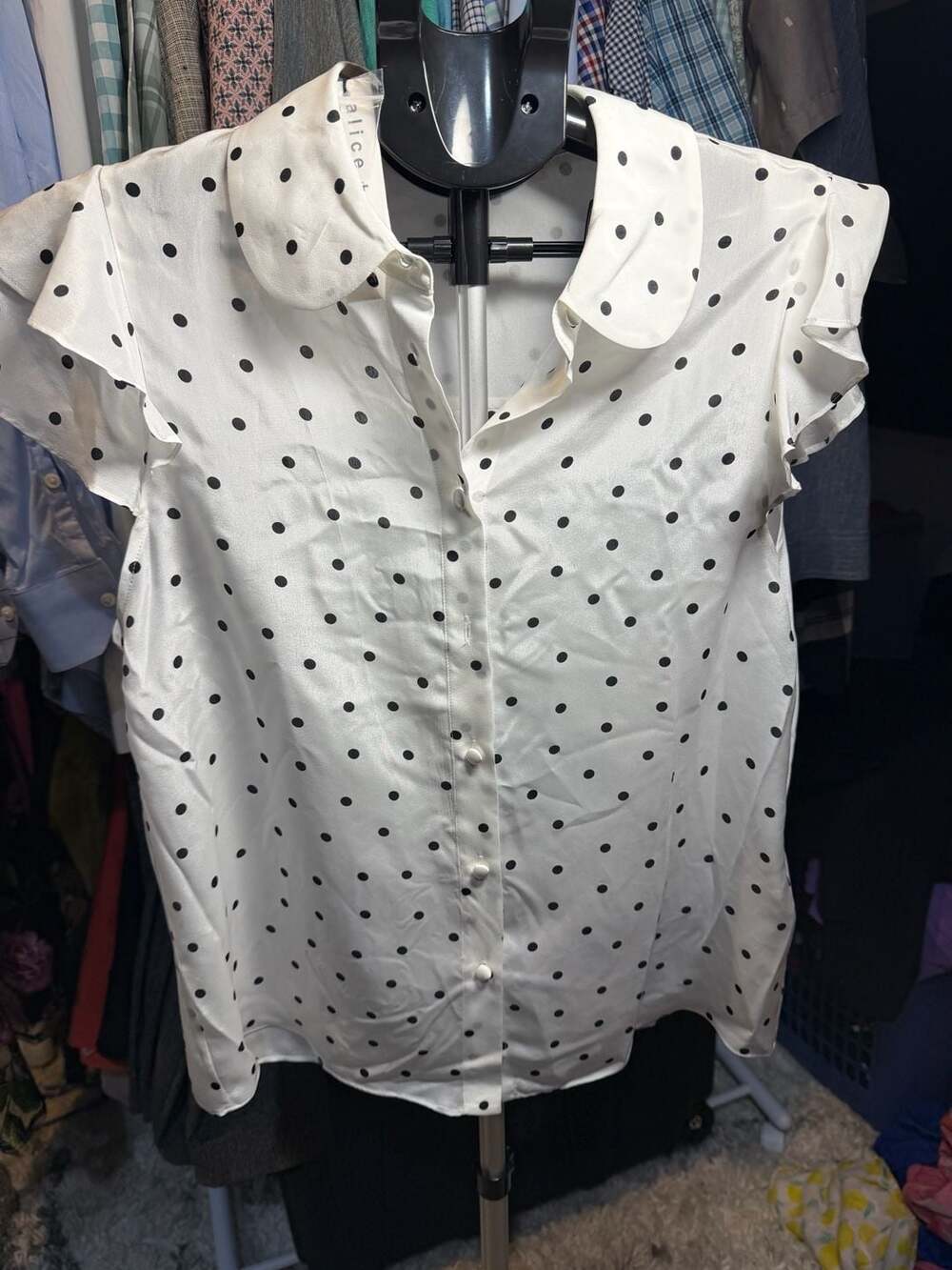 alice + olivia Polka Dot Button Up 100 % silk Top Size M Antique White